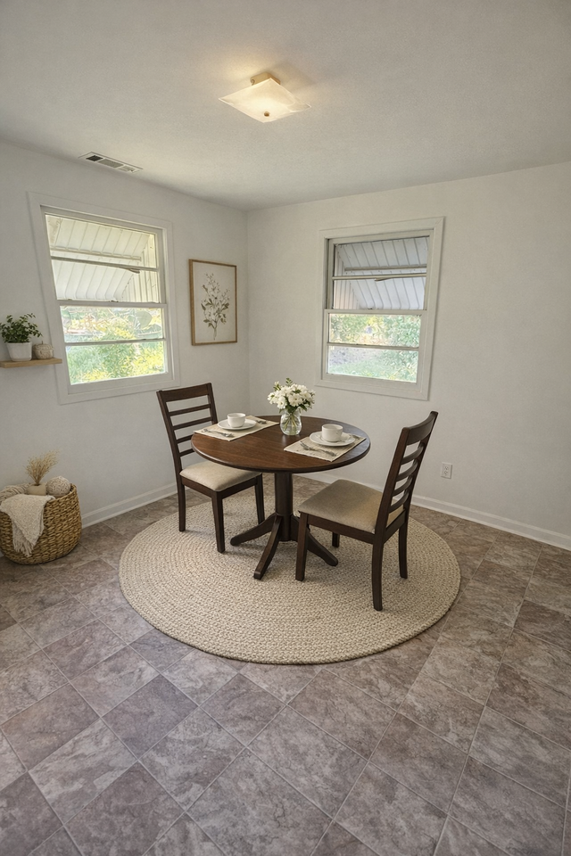 4028 Saint Charles Pl #1 - Photo 2 of 8