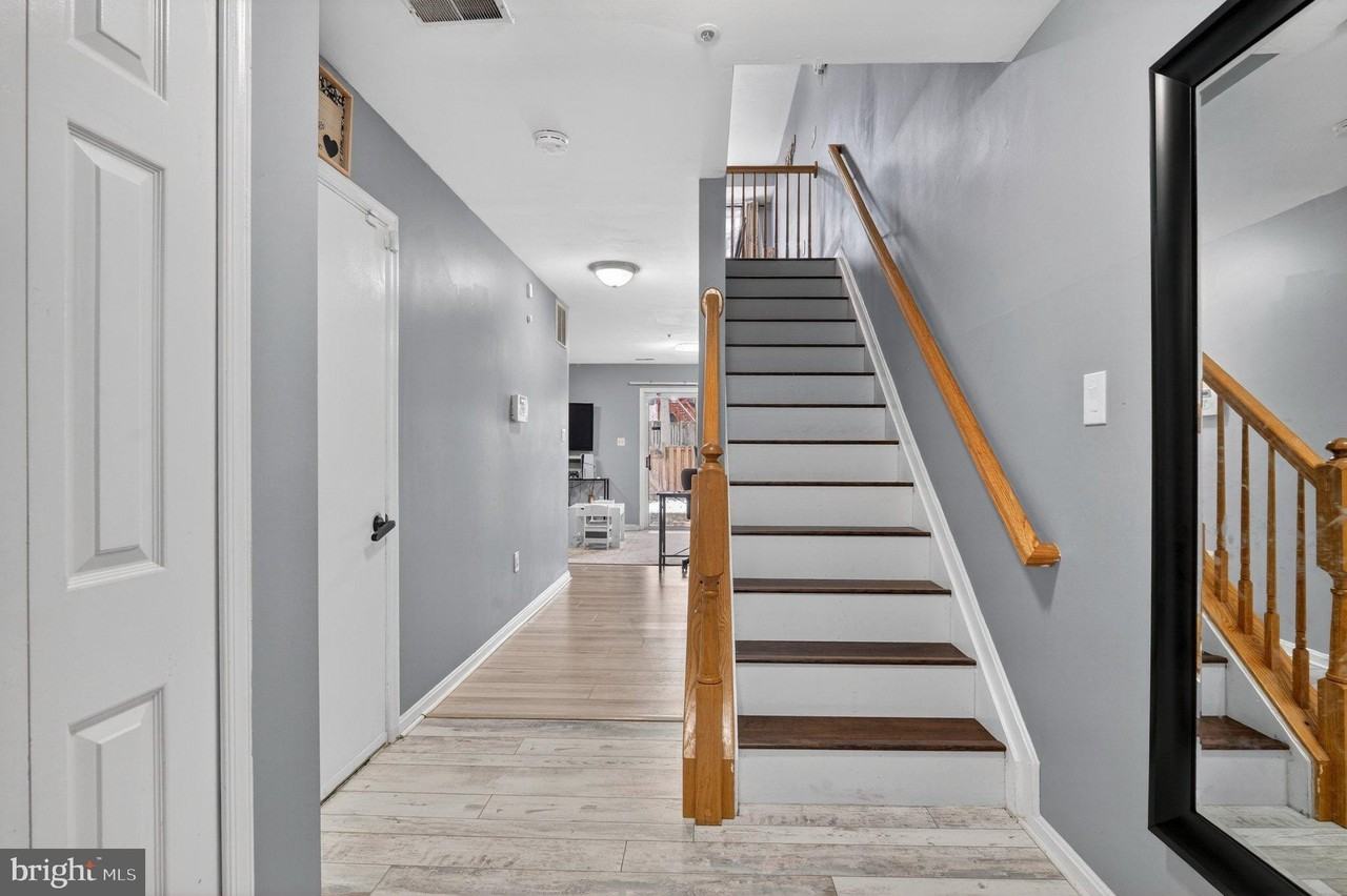 3818 Early Glow Ln - Photo 3 of 43