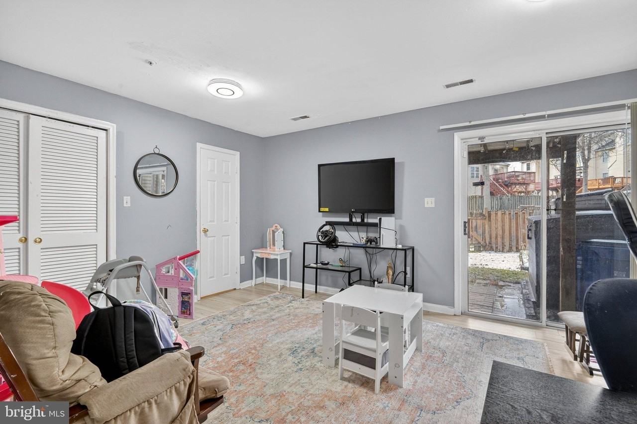 3818 Early Glow Ln - Photo 7 of 43