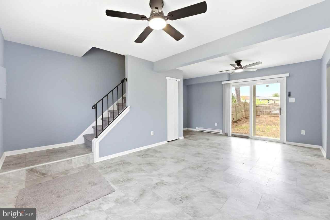 79 Edinshire Rd - Photo 3 of 20