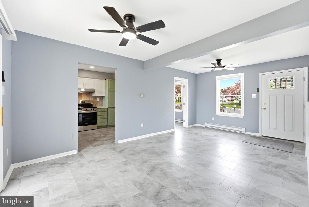 79 Edinshire Rd - Photo 5 of 20