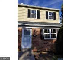 featured image of 1006 N York Rd #25