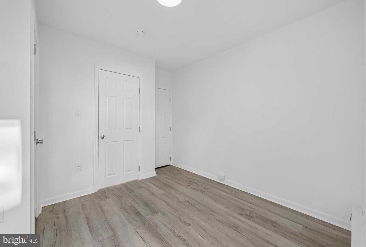 2964 N Taylor St - Photo 7 of 10