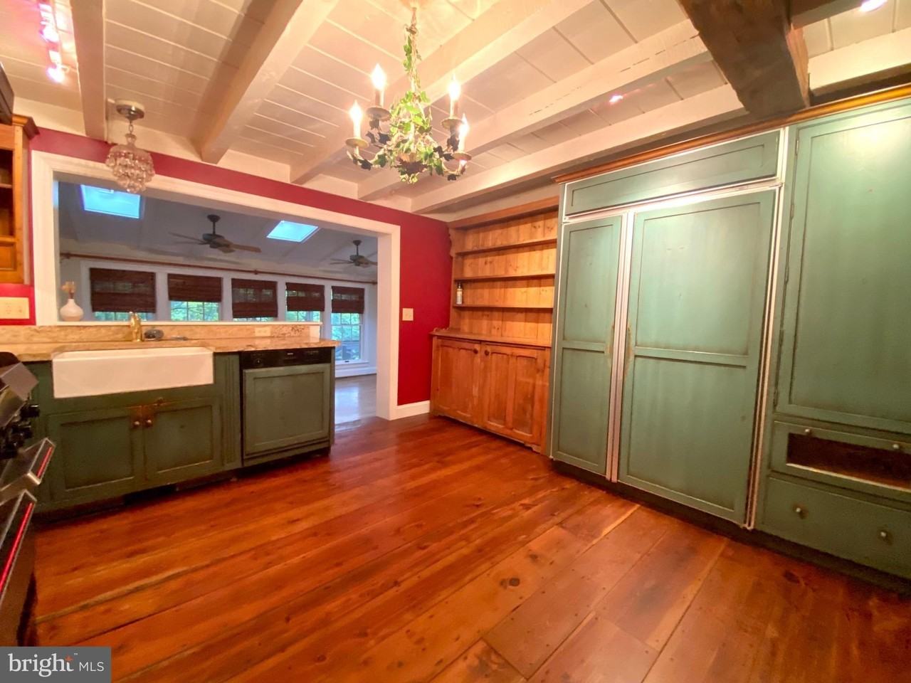 5080 Harvest Ln - Photo 7 of 19