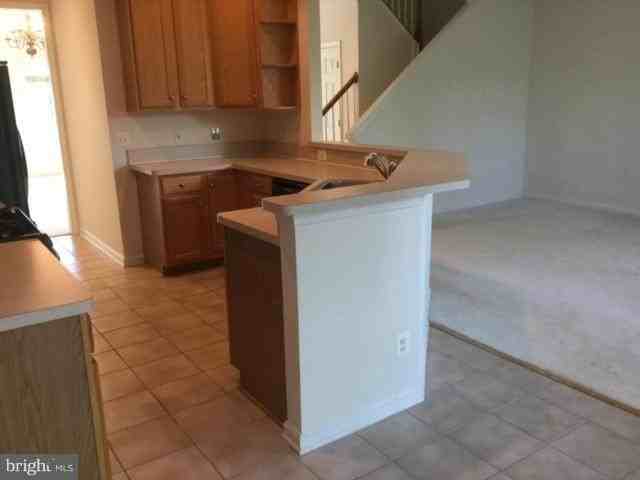 13416 Midnight Blue Pl - Photo 4 of 21