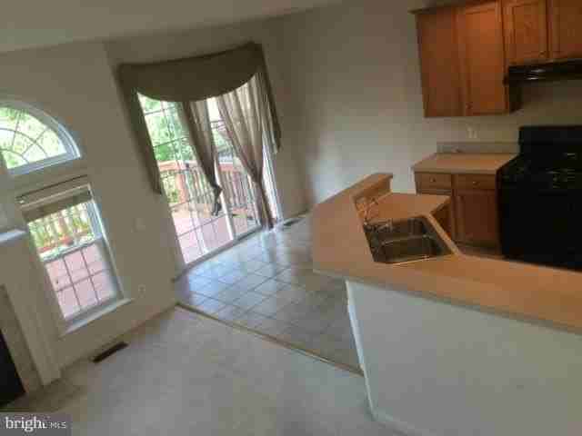 13416 Midnight Blue Pl - Photo 5 of 21