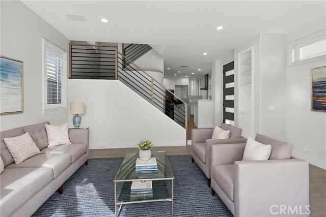 517 Fernleaf Ave - Photo 5 of 8