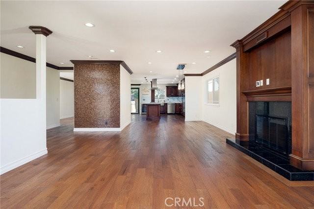 8562 Sandy Hook Dr - Photo 5 of 8