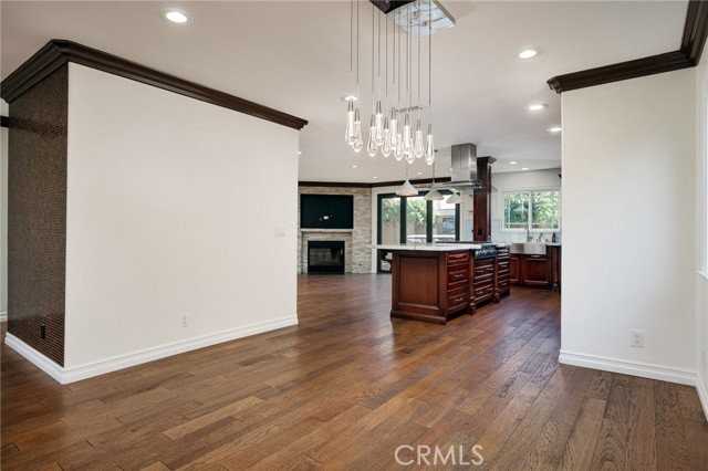 8562 Sandy Hook Dr - Photo 6 of 8