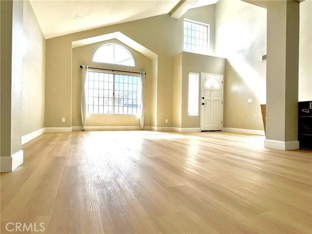 20 Precipice - Photo 2 of 8