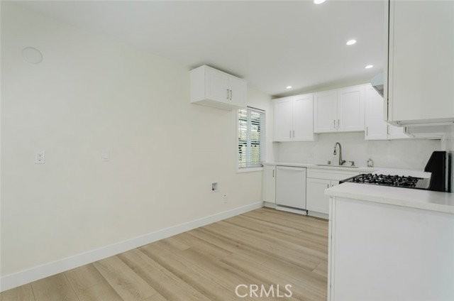 16404 Donmetz St - Photo 5 of 8
