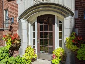 731 Hinman Ave - Photo 1 of 1