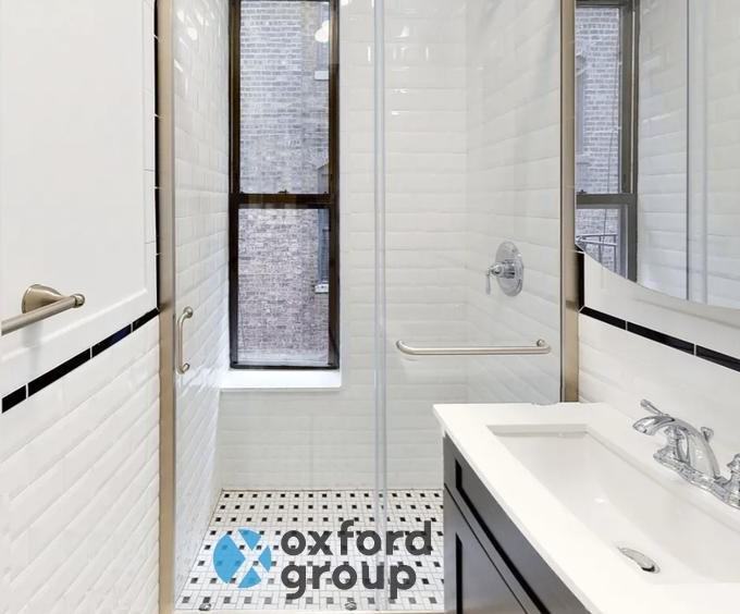 207 W 19th St - Photo 5 of 7