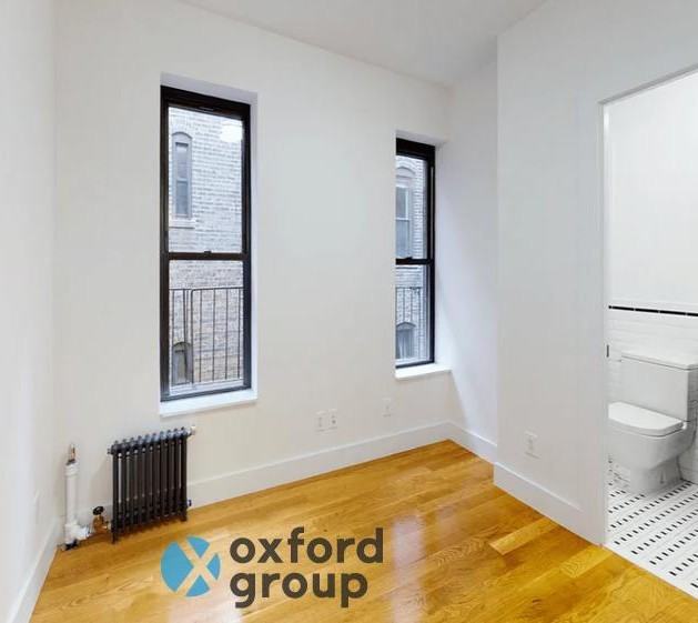 207 W 19th St - Photo 7 of 7