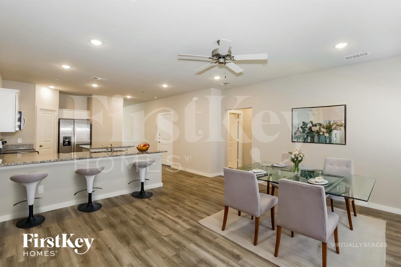 619 Ava Trl - Photo 6 of 19