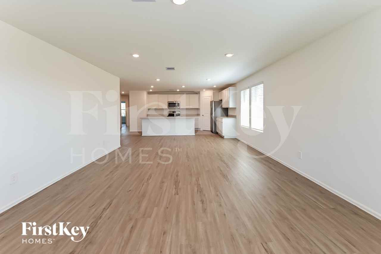 24215 Becker Hollow Ln - Photo 2 of 15