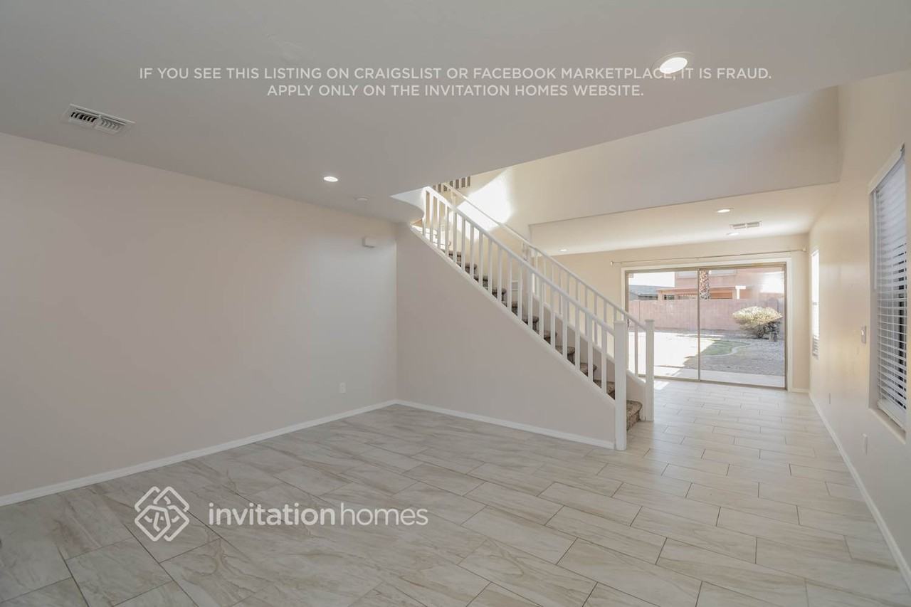 15378 W Shangri La Rd - Photo 3 of 16