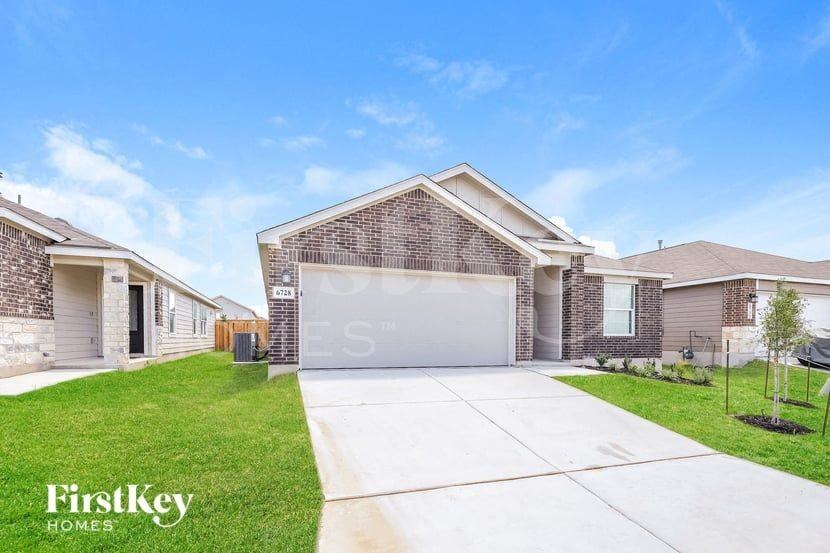 6728 Beehive Dr - Photo 2 of 15