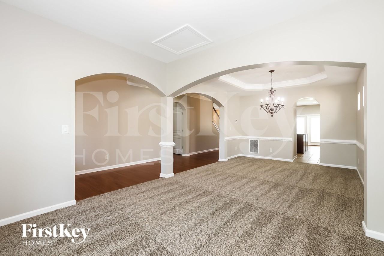 1490 Scenic View Trce - Photo 3 of 15