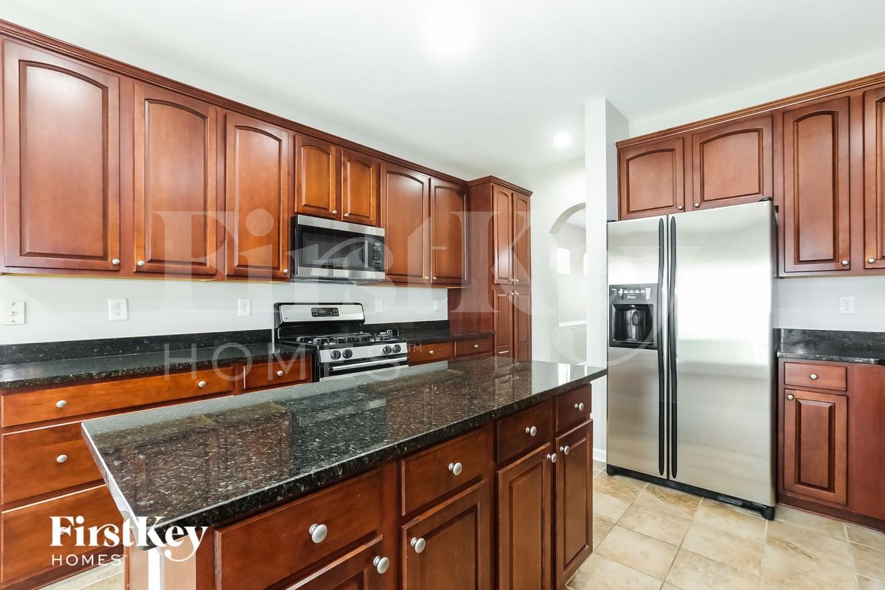 1490 Scenic View Trce - Photo 4 of 15