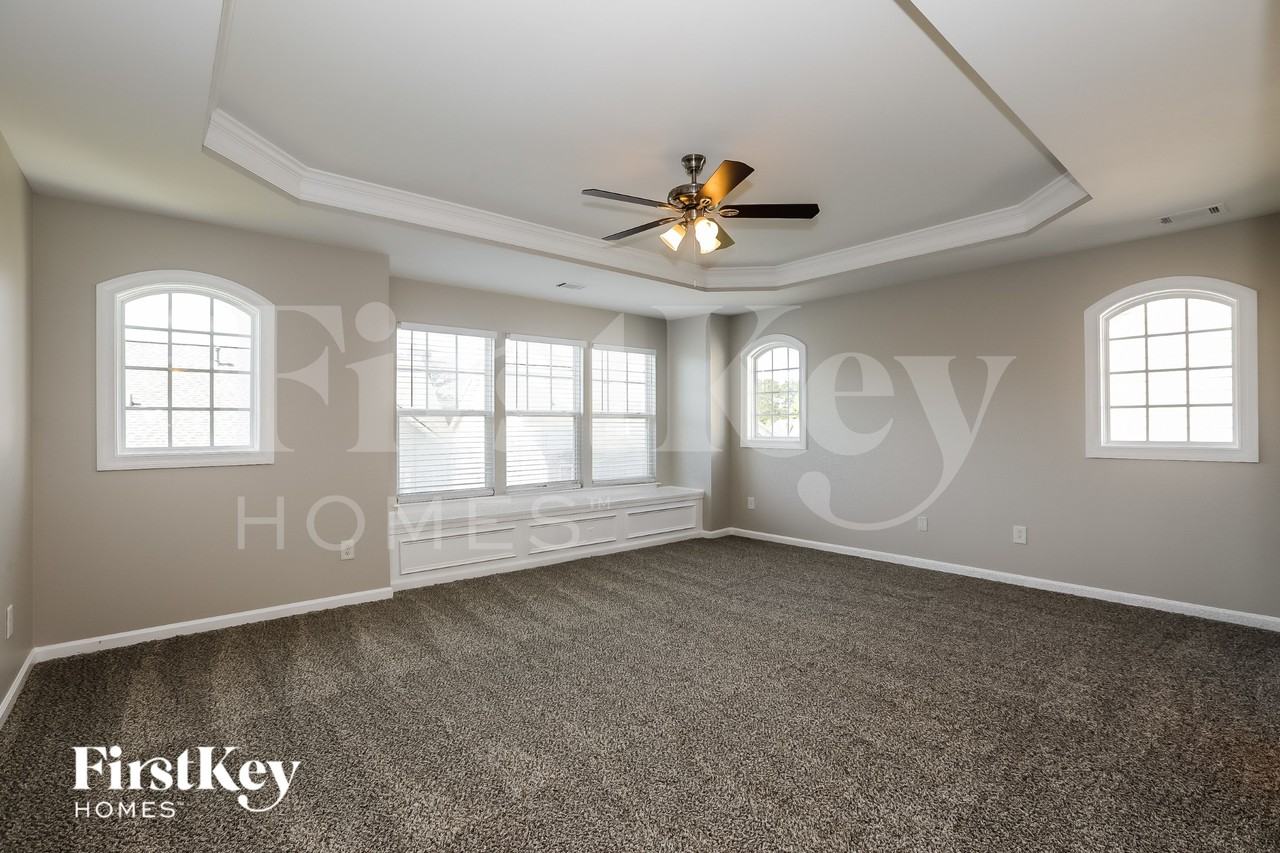 1490 Scenic View Trce - Photo 6 of 15