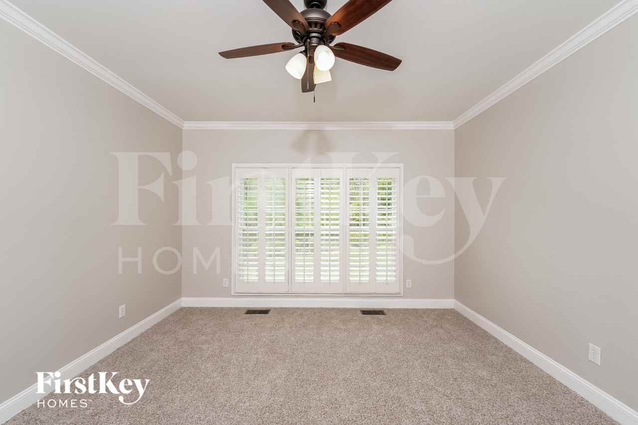 1596 Mountain Lodge Trl - Photo 7 of 15