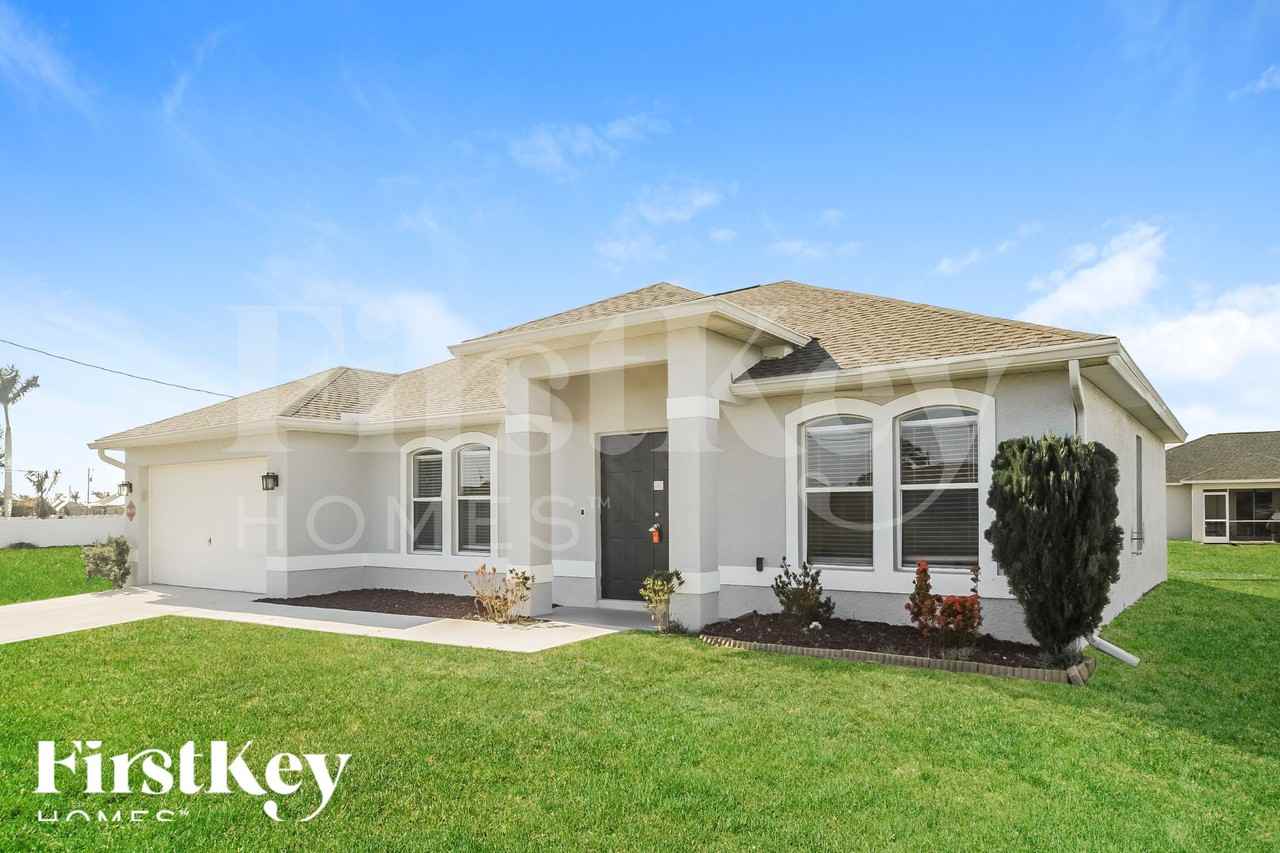 2519 Nw 7th St - Photo 2 of 16