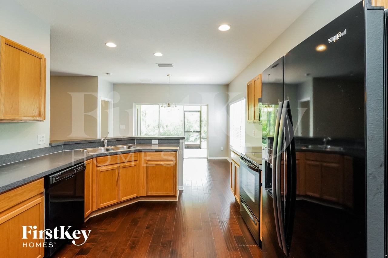 2061 Marsh Hawk Dr - Photo 7 of 15