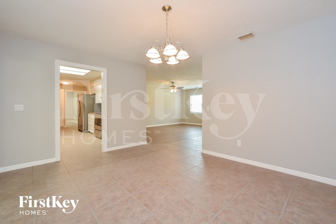 971 Buttercup Ter - Photo 4 of 15