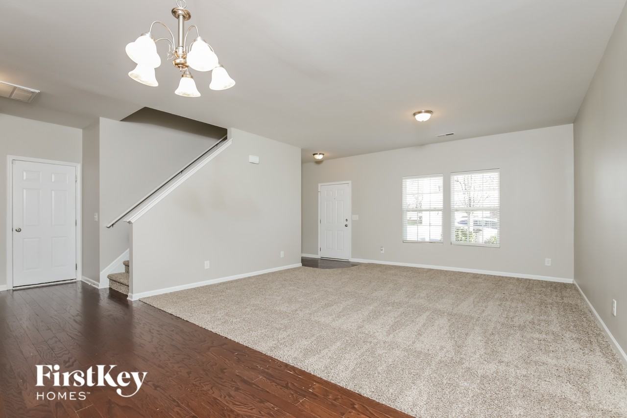 2115 Bethany Trace Ln - Photo 4 of 15