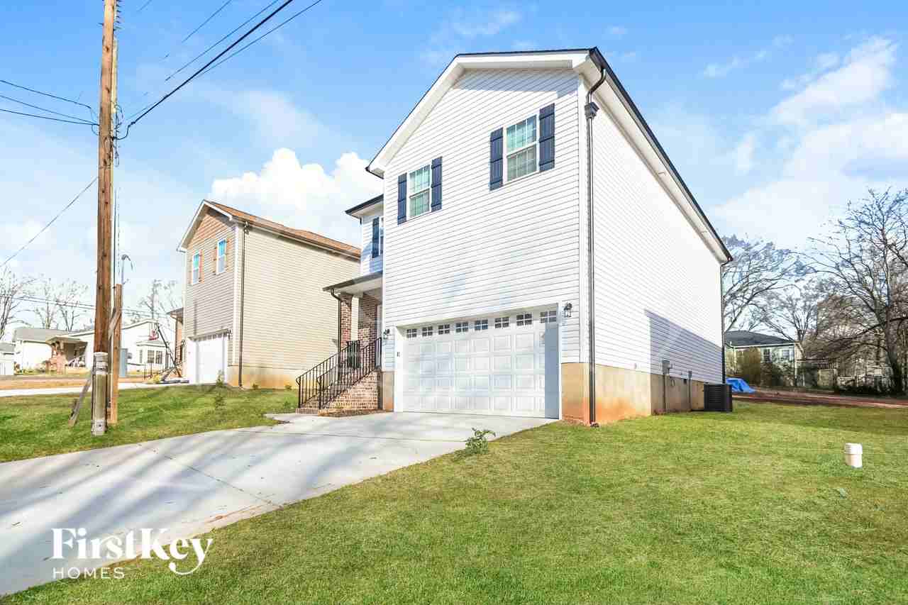 1250 Pless St Nw - Photo 2 of 18
