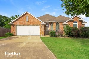 featured image of 101 Canterbury Dr