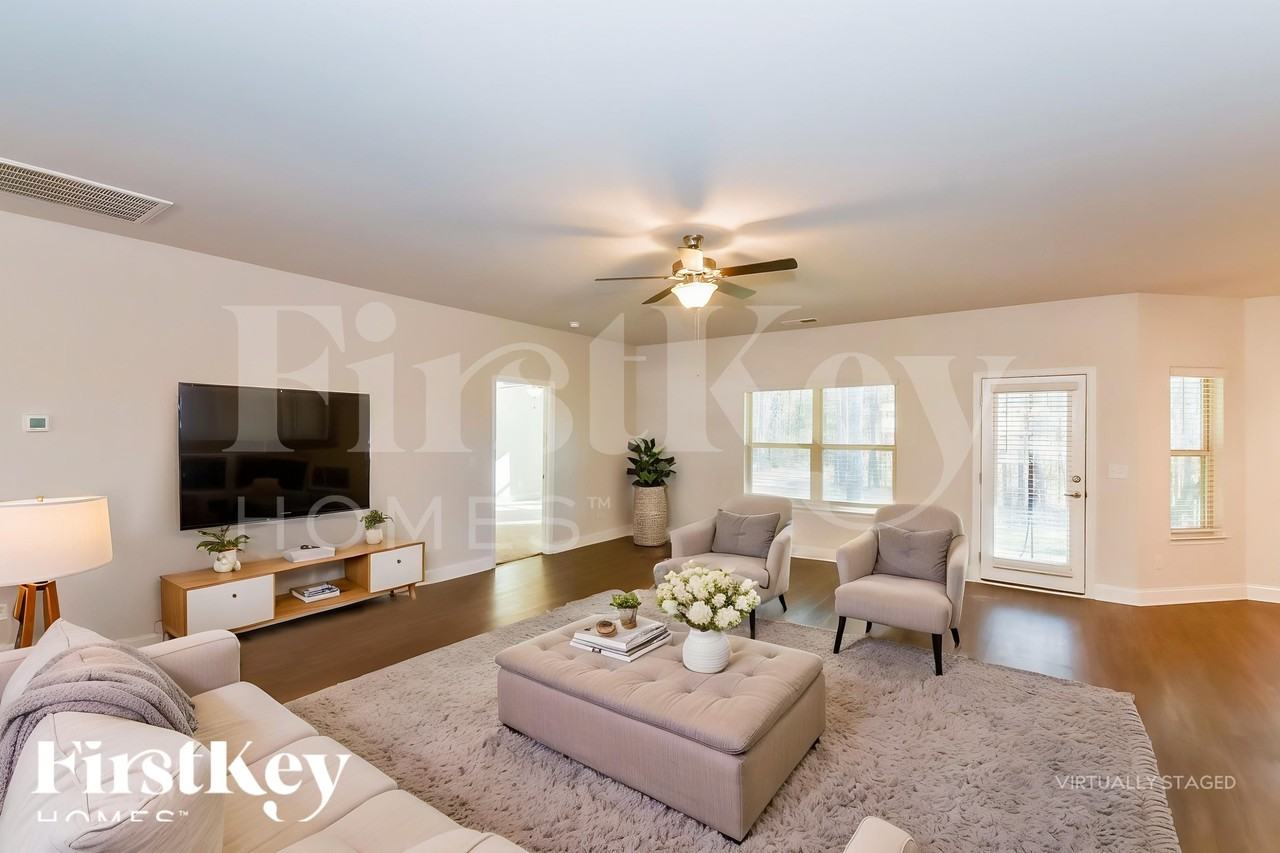8228 Orkney Way - Photo 3 of 18