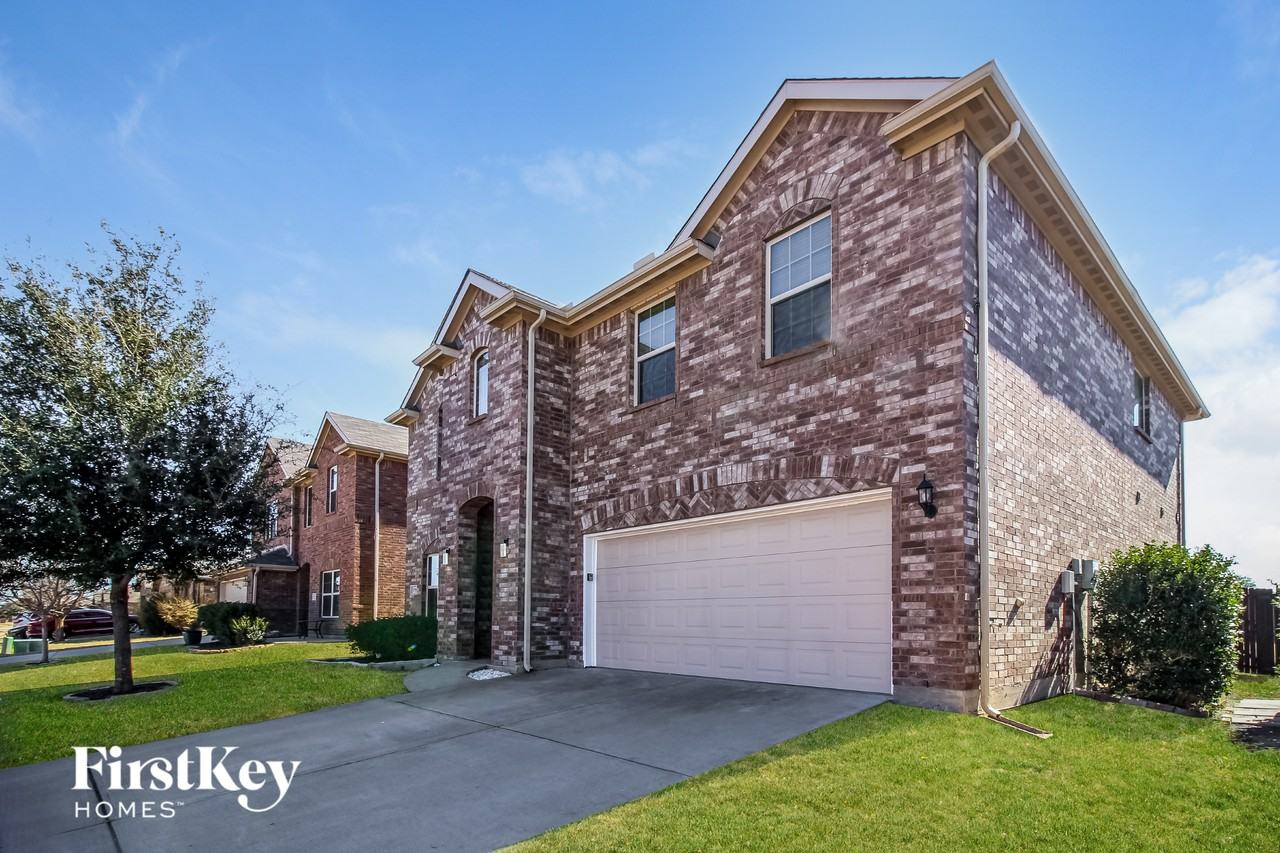 11708 Cape Cod Springs Dr - Photo 2 of 15