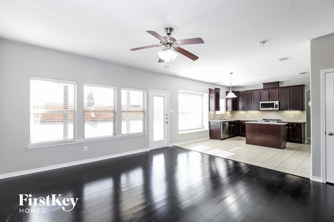 11708 Cape Cod Springs Dr - Photo 7 of 15