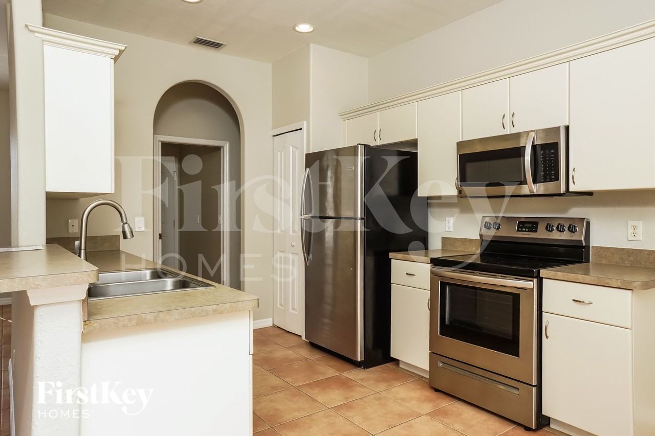 4013 Joann Ter - Photo 7 of 20