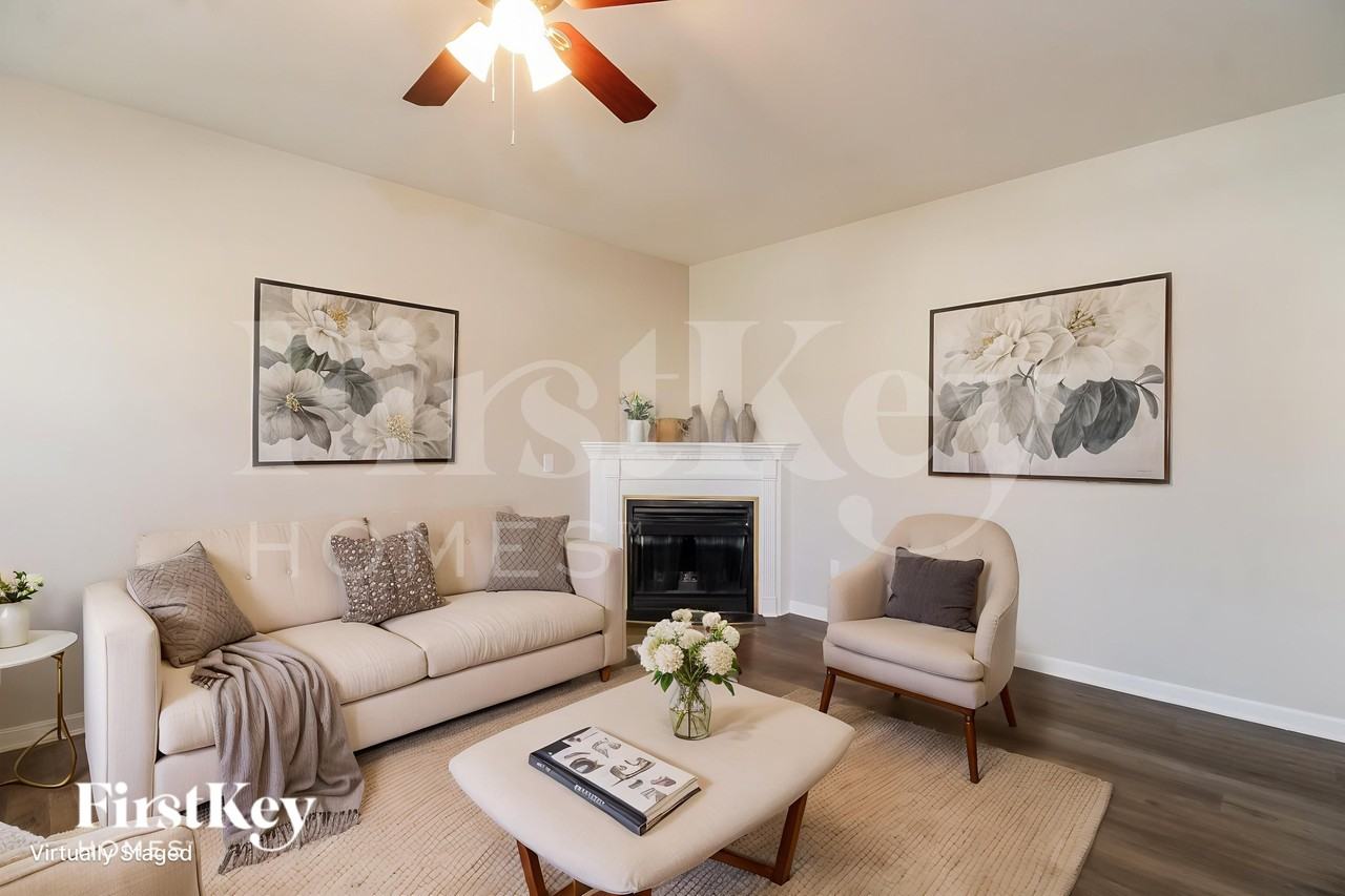 708 Hawthorn Ridge Dr - Photo 4 of 18