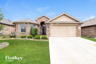 721 Watson Way - Photo 1 of 1