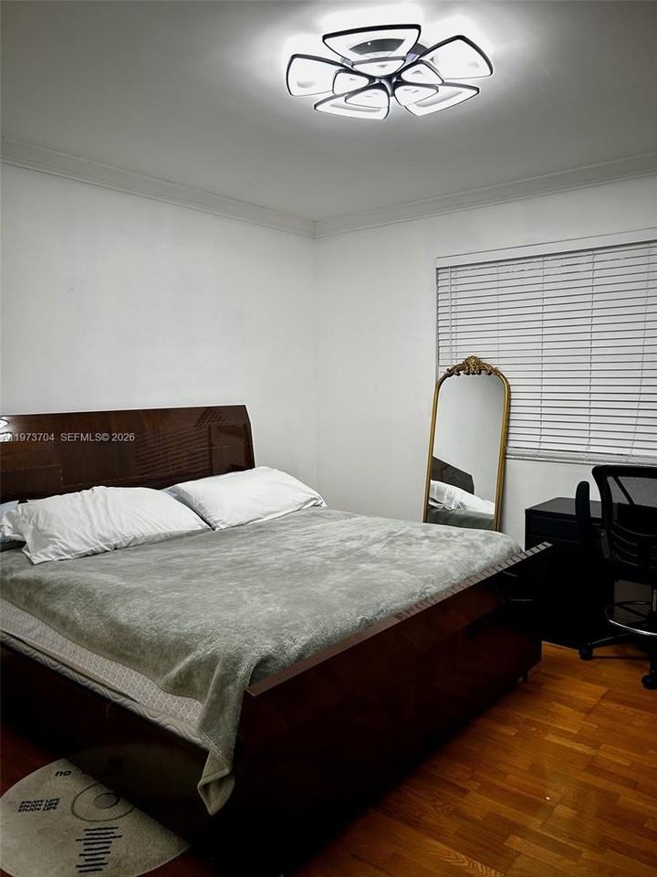 1111 Sorrento Drive #1111 - Photo 6 of 25