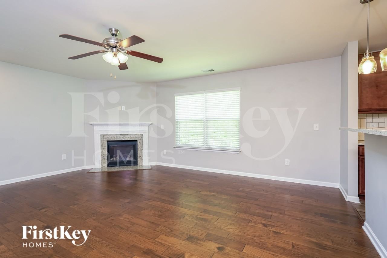 1626 Weatherend Dr - Photo 3 of 20