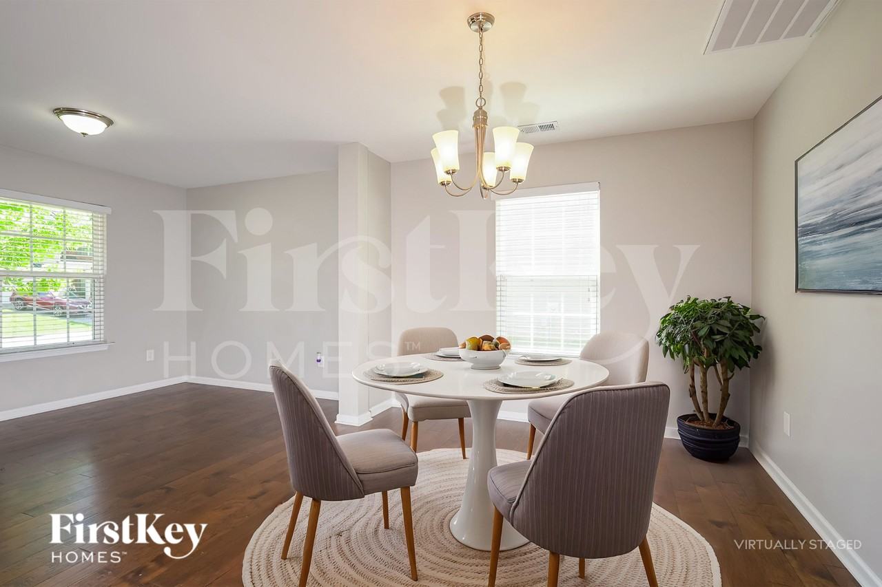 1626 Weatherend Dr - Photo 7 of 20