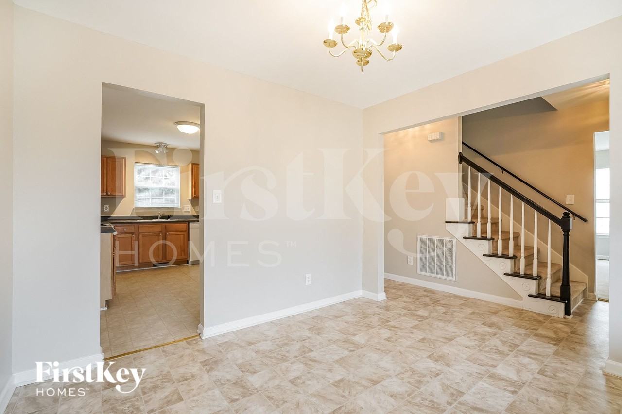 809 Hounds Chase Dr - Photo 6 of 15