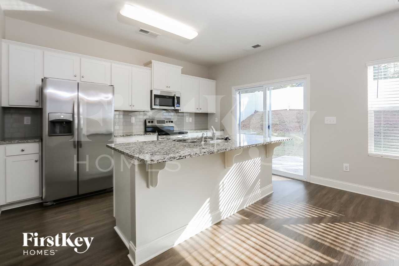9512 Blue Knoll Ct - Photo 6 of 18