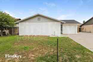 10843 N 45th Ave - Photo 1 of 1