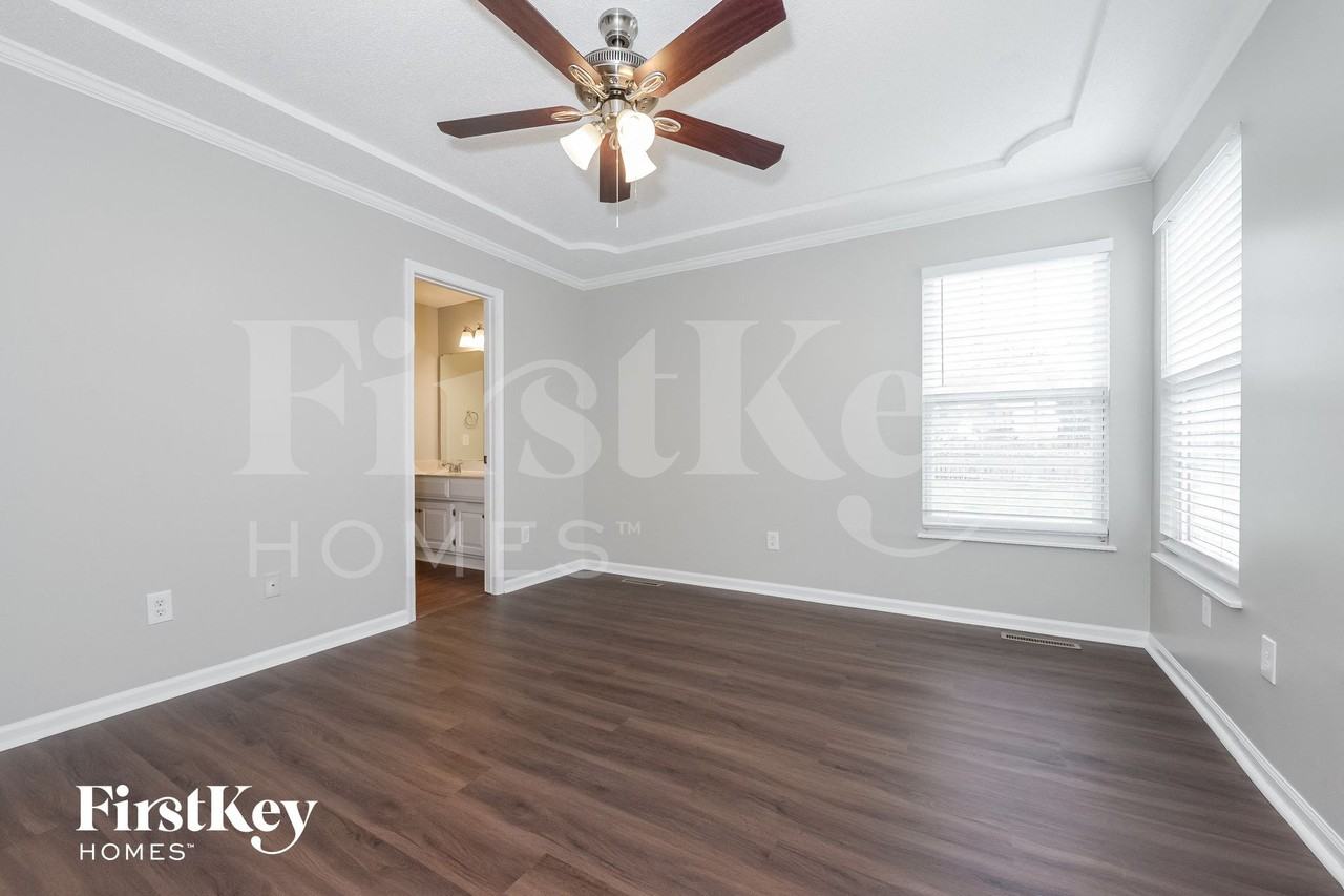 11039 N Ditman Ct - Photo 7 of 14