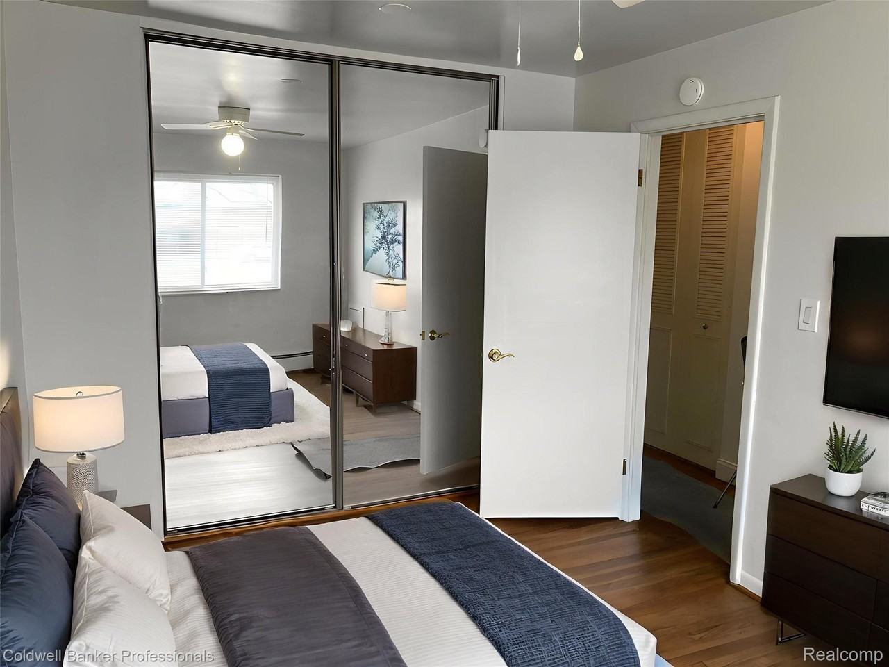 475 S Adams - Unit #8 - Photo 4 of 9