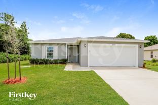 623 Sw Homeland Rd - Photo 1 of 1