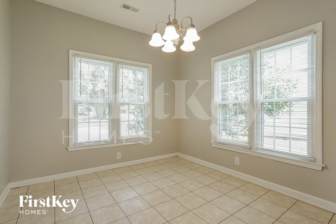 6012 River Lake Cir - Photo 5 of 15