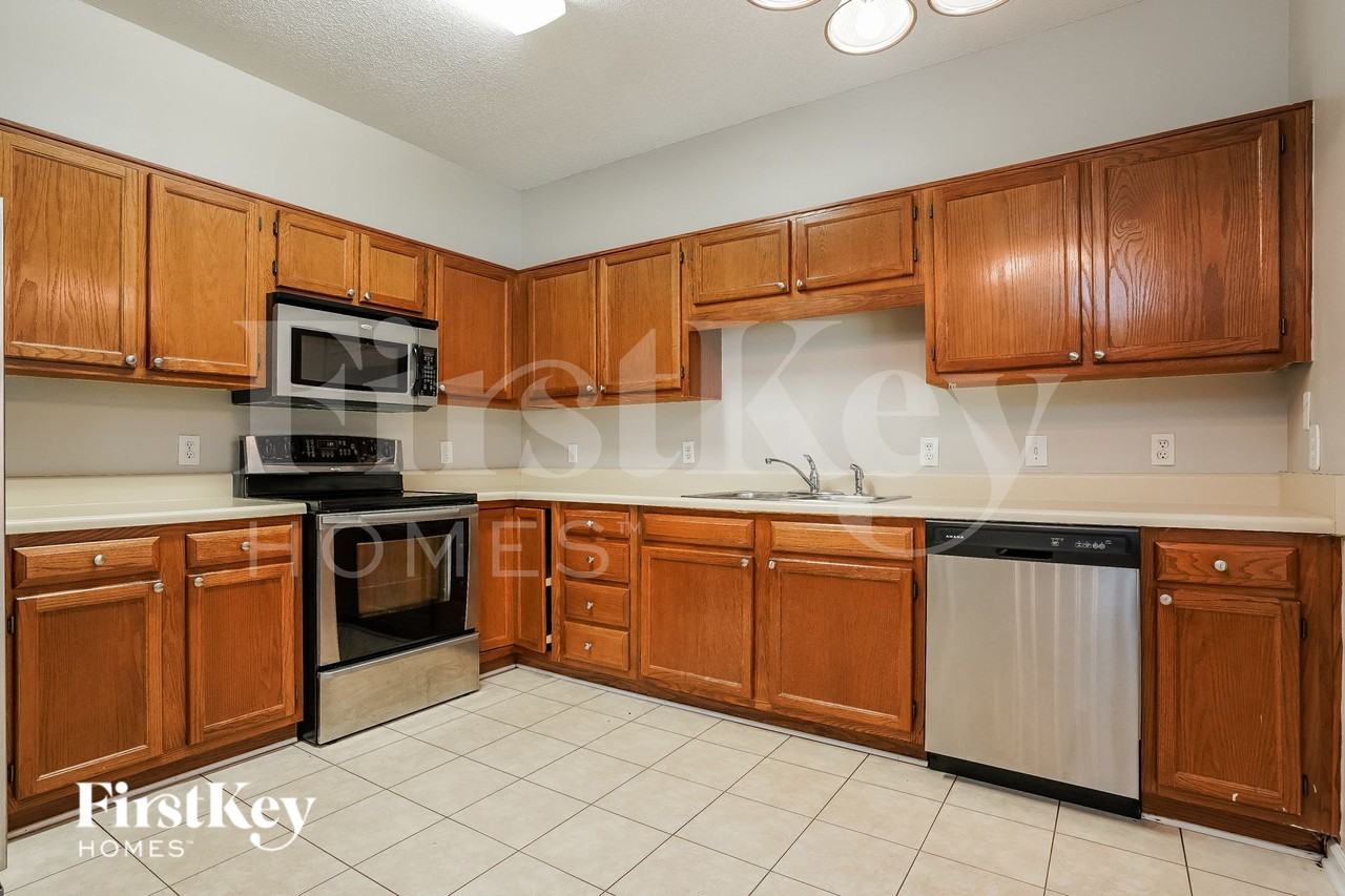 6012 River Lake Cir - Photo 7 of 15