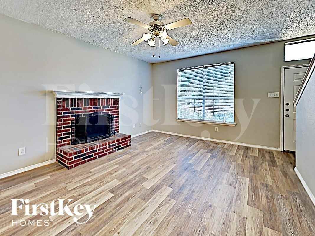 530 Alameda Ave - Photo 3 of 23